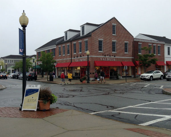 Mashpee Commons